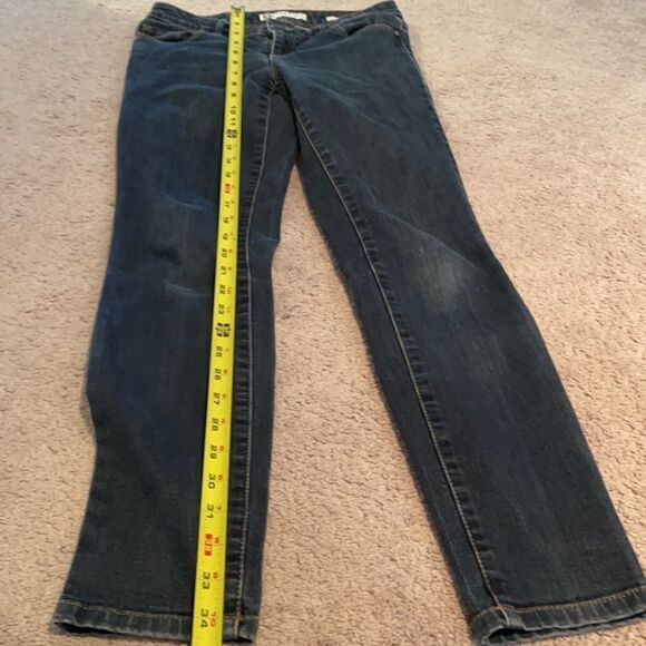 Anne Klein Skinny Jeans -> Anne Klein Skinny Jeans - Picture 6 of 6